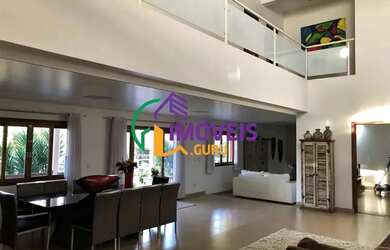 Imagem: A casa possui 5 Dormitórios, 5 Banheiros, 890m² de Área e