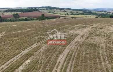 Imagem: A fazenda possui 500m² de Área e está localizado em Itauçu