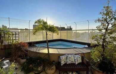 Imagem: O apartamento na cobertura possui 2 Dormitórios, 3 Banheiros