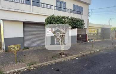 Imagem: O depósito possui 900m² de Área e está localizado em Centro