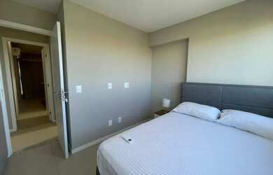 Imagem: O studio possui 2 Dormitórios, 1 Banheiro, 1 Vaga na garagem