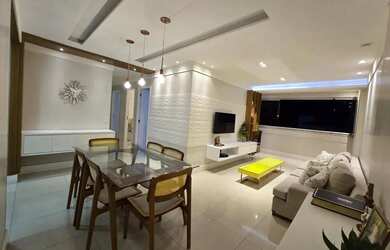 Imagem: O apartamento possui 3 Dormitórios, 3 Banheiros, 2 Vagas na