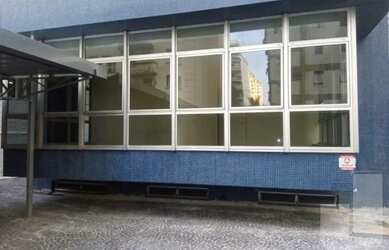 Imagem: O depósito possui 1 Vaga na garagem, 50m² de Área e está