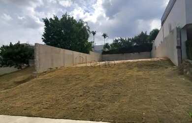 Imagem: O terreno possui 420m² de Área e está localizado em Jardim