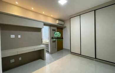 Imagem: A casa em condomínio possui 4 Dormitórios, 4 Banheiros, 2