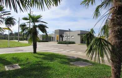 Imagem: O terreno possui 261m² de Área e está localizado em Neópolis