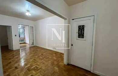 Imagem: O apartamento possui 3 Dormitórios, 1 Banheiro, 108m² de Área