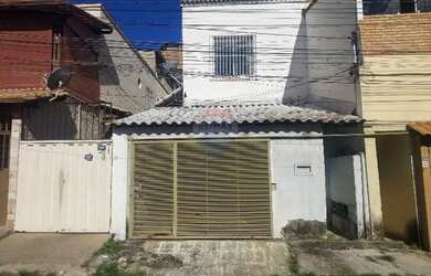 Imagem: A casa possui 3 Dormitórios, 2 Banheiros, 87m² de Área e