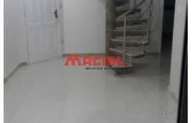 Imagem: O apartamento possui 3 Dormitórios, 2 Banheiros, 3 Vagas na