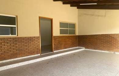 Imagem 5: A casa em condomínio está localizado no bairro Jardim Novo Mundo próximo...