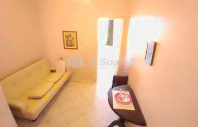 Imagem: A kitnet possui 1 Dormitório, 1 Banheiro, 38m² de Área e