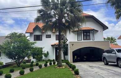 Imagem: A casa em condomínio possui 4 Dormitórios, 5 Banheiros, 5