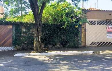 Imagem: O depósito possui 5 Vagas na garagem, 530m² de Área e está