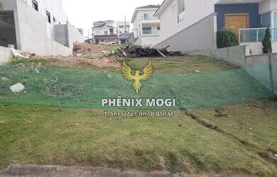 Imagem: O terreno possui 370m² de Área e está localizado em Parque