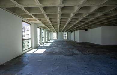 Imagem 13: Andar/laje corporativa para aluguel possui 470 metros quadrados