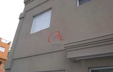 Imagem: A casa em condomínio à venda possui 2 Dormitórios, 3 Banheiros