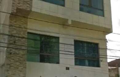 Imagem: A casa em condomínio possui 3 Dormitórios, 2 Banheiros e está