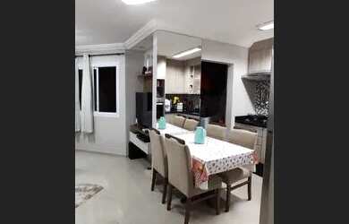 Imagem: O apartamento possui 2 Dormitórios, 1 Banheiro, 1 Vaga na garagem