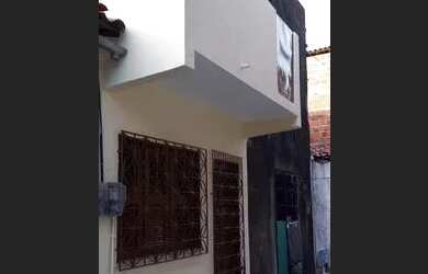 Imagem: A casa possui 2 Dormitórios, 1 Banheiro e 60m² de Área e