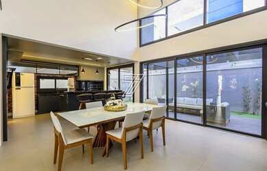 Imagem 14: Casa em condominio em Santa Felicidade com 3 suítes