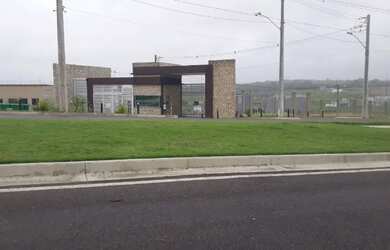 Imagem 2: Jardim das Tulipas - Terreno em condomínio fechado 200 m² Quitado