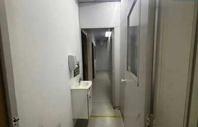 Imagem 6: ALUGA-SE LOJA PENHA Ótima localização Em frente ao Shopping Penha