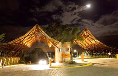 Imagem: O terreno possui 375m² de Área e está localizado em Estância