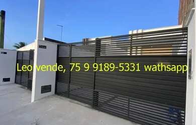 Imagem: A casa possui 2 Dormitórios, 2 Banheiros, 2 Vagas na garagem