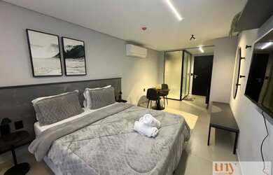 Imagem: O apartamento possui 1 Dormitório, 1 Banheiro, 1 Vaga na garagem