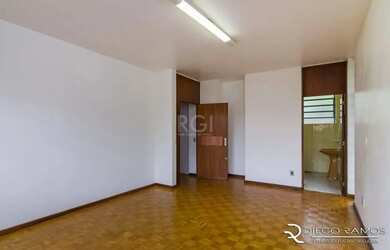 Imagem 11: Venda de casa residencial 25,00m x 80,00m- Menino Deus. 4 vagas, 4 dormitórios,...