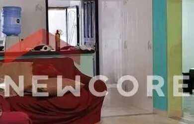 Imagem: A casa possui 2 Dormitórios, 2 Banheiros, 4 Vagas na garagem