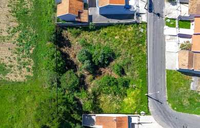 Imagem: O terreno possui 1.007m² de Área e está localizado em Jardim