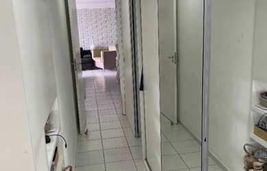 Imagem 10: Amplo apartamento com 90m² com três quartos no Farol