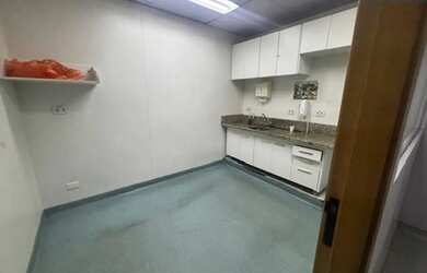 Imagem 8: ALUGA-SE LOJA PENHA Ótima localização Em frente ao Shopping Penha