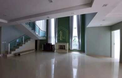 Imagem: A casa em condomínio possui 2 Dormitórios, 3 Banheiros, 3