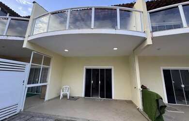 Imagem: A casa em condomínio possui 3 Dormitórios, 3 Banheiros, 1