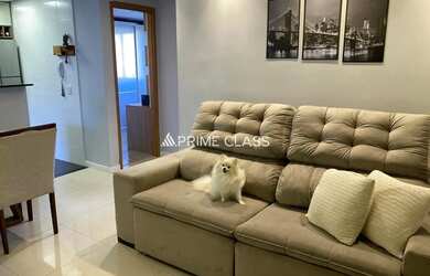 Imagem: O apartamento possui 2 Dormitórios, 1 Banheiro, 1 Vaga na garagem