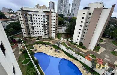Imagem: O apartamento possui 2 Dormitórios, 2 Banheiros, 1 Vaga na