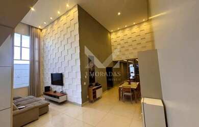 Imagem: A casa possui 3 Dormitórios, 2 Banheiros, 5 Vagas na garagem