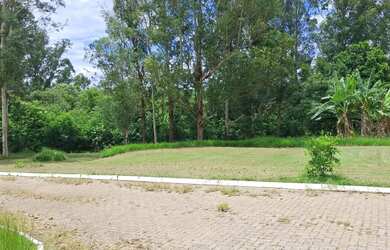 Imagem: O terreno possui 660m² de Área e está localizado em Estância