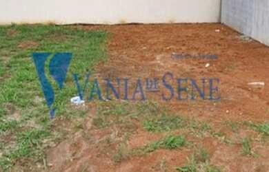 Imagem: O terreno possui 260m² de Área e está localizado em Loteamento