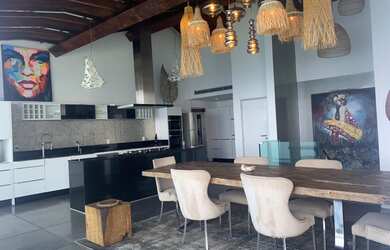 Imagem 10: JOA CASA MARAVILHOSA. Piscina, Vista para o mar, 803m² de Áreae4 Vagas...