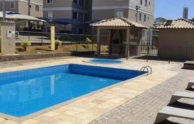 Imagem: O apartamento possui 2 Dormitórios, 1 Banheiro, 1 Vaga na garagem