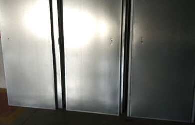 Imagem 2: Vendo portas corta fogo. 