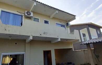 Imagem: A casa em condomínio possui 3 Dormitórios, 5 Banheiros, 2