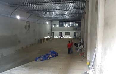 Imagem: O depósito possui 400m² de Área e está localizado em Vila
