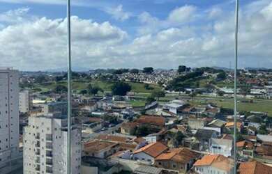 Imagem: O apartamento possui 3 Dormitórios, 2 Banheiros, 2 Vagas na