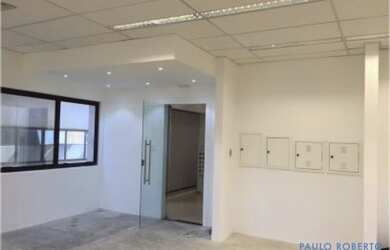 Imagem: O depósito possui 4 Vagas na garagem, 175m² de Área e está