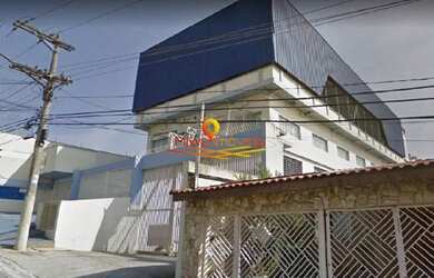 Imagem: O depósito possui 5 Vagas na garagem, 4.951m² de Área e