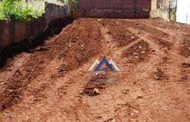 Imagem: O terreno possui 381m² de Área e está localizado em Jardim